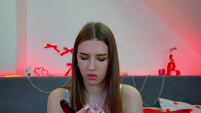 AliceAtkins online show from 05.08.26
