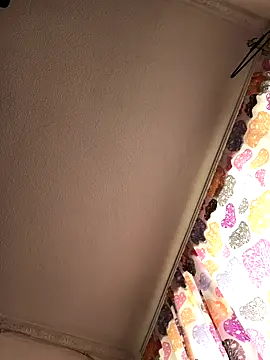 Snapshot of detonador999 chatting on 10.26.25 detonador999 online show from 10.26.25