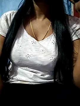 Ezabelljohn online show from 04.15.26