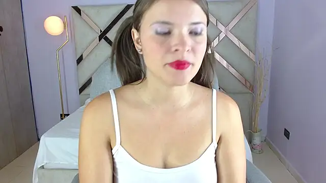 Katyrojas online show from 11.11.25