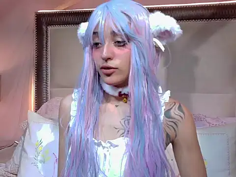 Snapshot of _valuu chatting on 11.06.25 valuu online show from 11.06.25