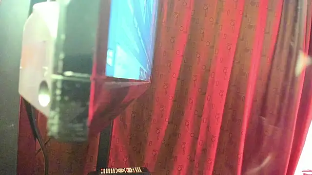 jannakissh online show from 10.31.25