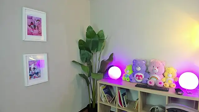 lexirouge   online show from 11.27.25