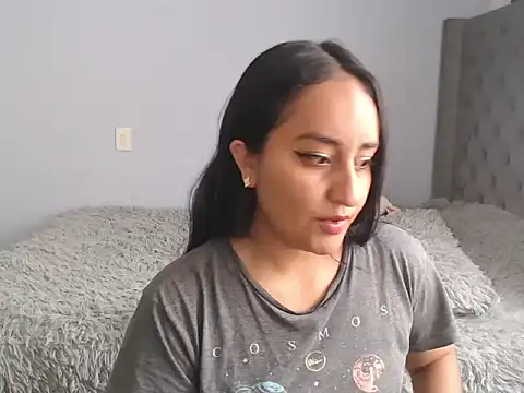 cute8smile online show from 11.05.25