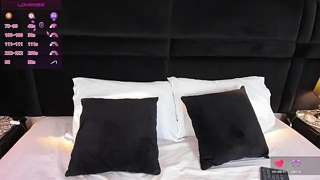 Anasha21 online show from 11.22.25