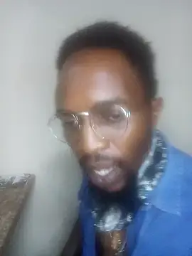 Snapshot of Blck420 chatting on 11.14.25 Blck420 online show from 11.14.25