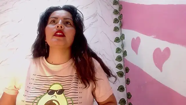 amara leoncm online show from 10.23.25