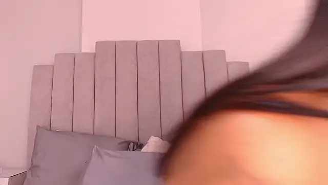 ellisrossi online show from 02.26.26