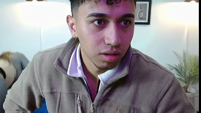 Snapshot of Dakota_Rouse_lx chatting on 11.24.25 Dakota Rouse lx online show from 11.24.25