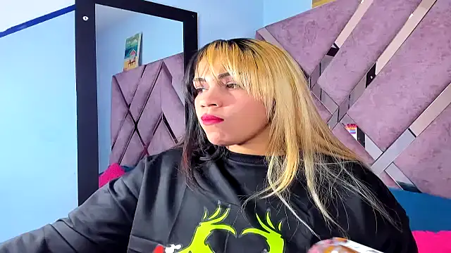 Faehlis  online show from 11.12.25