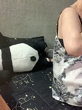 May2k2 online show from 04.11.26