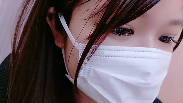 Snapshot of HIMEKAxx chatting on 12.03.25 HIMEKAxx online show from 12.03.25