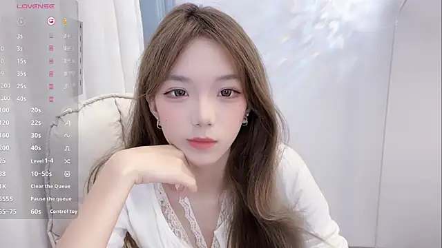 babyting-888- online show from 10.30.25