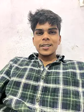 Snapshot of villainindian chatting on 12.01.25 villainindian online show from 12.01.25