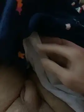 Snapshot of PassionCoupleLove chatting on 11.06.25 PassionCoupleLove online show from 11.06.25