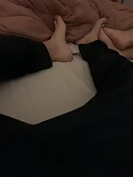 Snapshot of PassionCoupleLove chatting on 11.11.25 PassionCoupleLove online show from 11.11.25