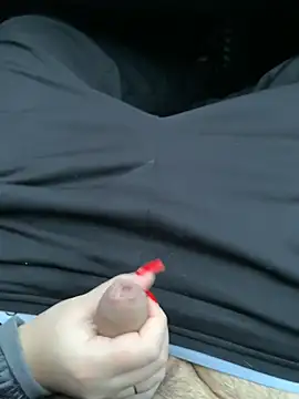 Snapshot of PassionCoupleLove chatting on 12.22.25 PassionCoupleLove online show from 12.22.25