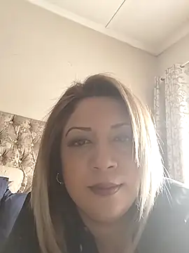 IndianLara online show from 10.24.25