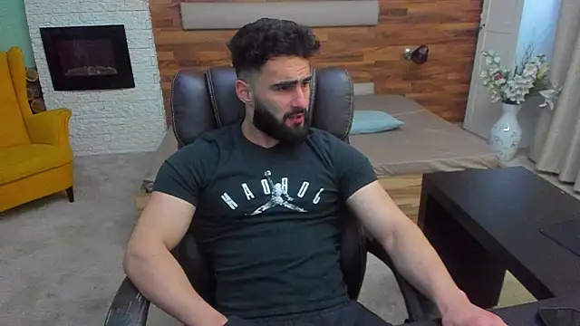 Snapshot of MicahLane chatting on 02.27.26 MicahLane online show from 02.27.26