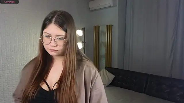 LeliaPeeler online show from 11.08.25