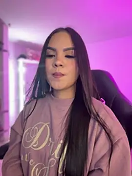 amber white15 online show from 01.11.26