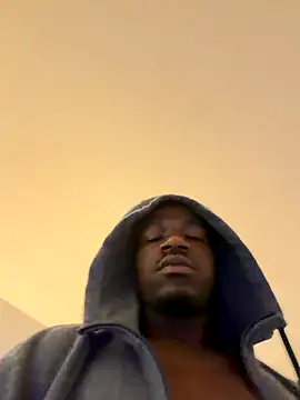 Snapshot of cjbuckkz11 chatting on 10.24.25 cjbuckkz11 online show from 10.24.25