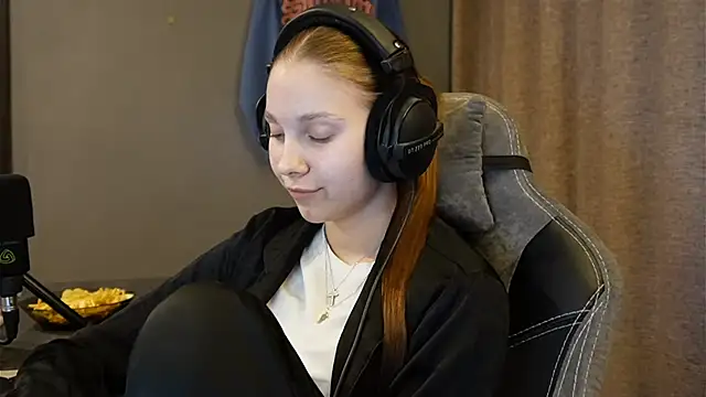 Softixq online show from 11.23.25