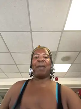 Snapshot of SweetCandy84 chatting on 02.02.26 SweetCandy84 online show from 02.02.26