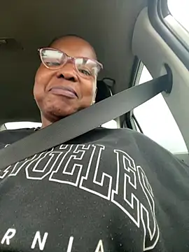 Snapshot of SweetCandy84 chatting on 02.23.26 SweetCandy84 online show from 02.23.26