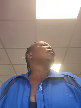 Snapshot of SweetCandy84 chatting on 03.18.26 SweetCandy84 online show from 03.18.26