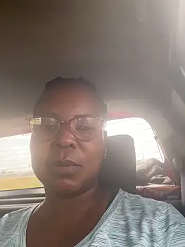 Snapshot of SweetCandy84 chatting on 03.26.26 SweetCandy84 online show from 03.26.26