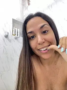 VenusIsLove  online show from 03.12.26