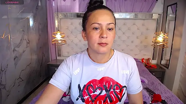 Melissa-roberts online show from 11.27.25