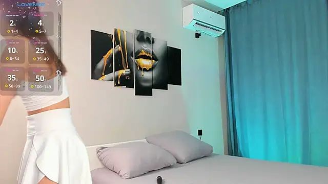 Snapshot of Kandeess chatting on 01.14.26 Kandeess online show from 01.14.26