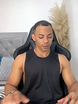 Snapshot of jony_Oconnor chatting on 01.11.26 jony Oconnor online show from 01.11.26