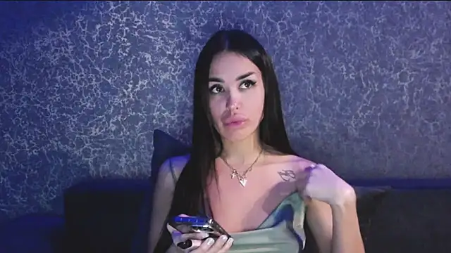 velvetveyraX online show from 01.08.26