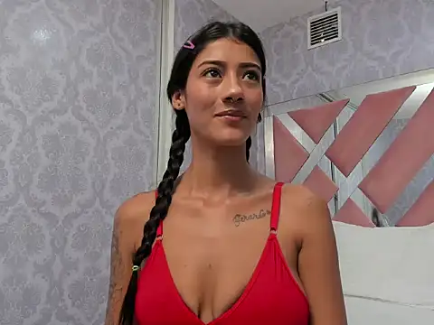 milkybaby  online show from 11.04.25