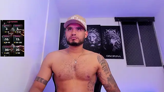 Snapshot of AUSTINN_TORRES chatting on 03.04.26 AUSTINN TORRES online show from 03.04.26