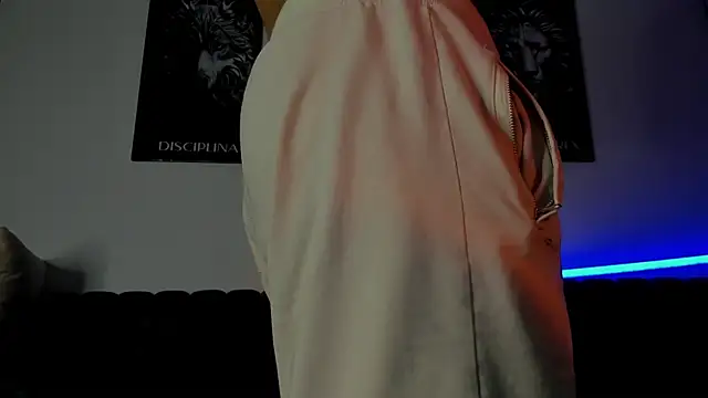 AUSTINN TORRES online show from 07.05.26