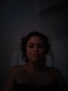 Caroline Jons online show from 11.20.25