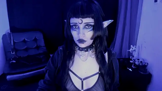 Snapshot of Yueeclipsa chatting on 01.18.26 Yueeclipsa online show from 01.18.26