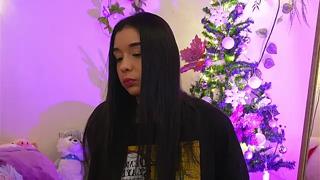 ISA NIXON online show from 12.14.25