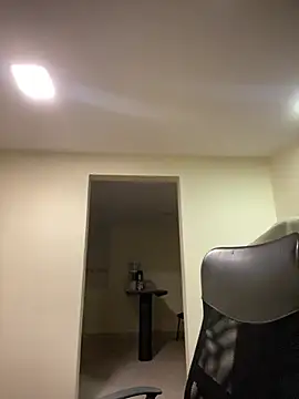 Kloe Novoa online show from 04.01.26