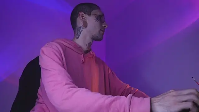 TokyoHatsumoto online show from 11.19.25