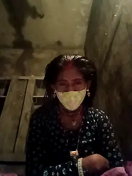 QRANSEXI online show from 10.31.25