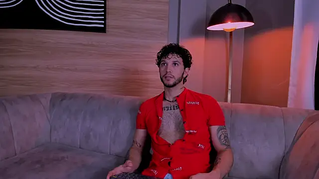 Snapshot of tonny__08 chatting on 11.10.25 tonny 08 online show from 11.10.25