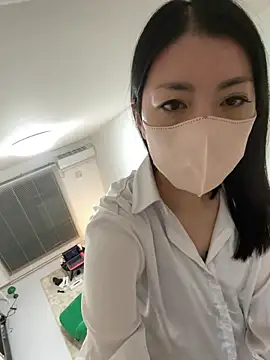 Snapshot of akimix_xoxo chatting on 12.05.25 akimix xoxo online show from 12.05.25