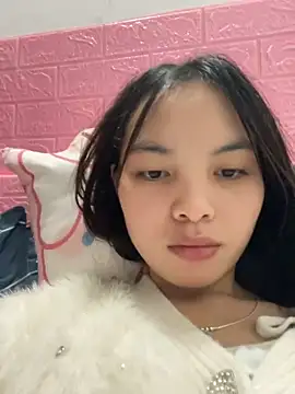 Snapshot of Tina_x chatting on 11.19.25 Tina x online show from 11.19.25