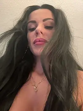 Snapshot of EmmaVayne chatting on 02.23.26 EmmaVayne online show from 02.23.26