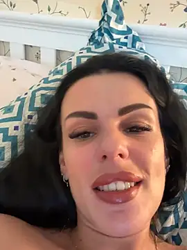 Snapshot of EmmaVayne chatting on 03.01.26 EmmaVayne online show from 03.01.26